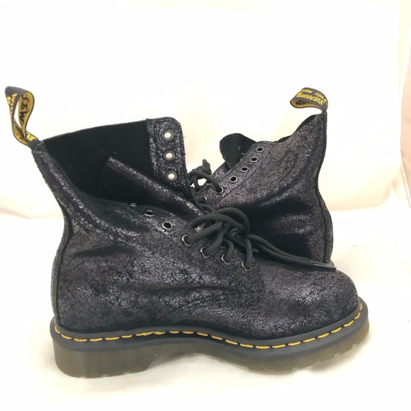 Dr. Martens 1460 Pascal Iridescent Crackle 7 NIB - Picture 3 of 7